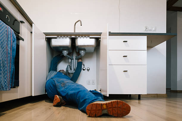 Professional Plumbing technician working in Doe Hill, VA